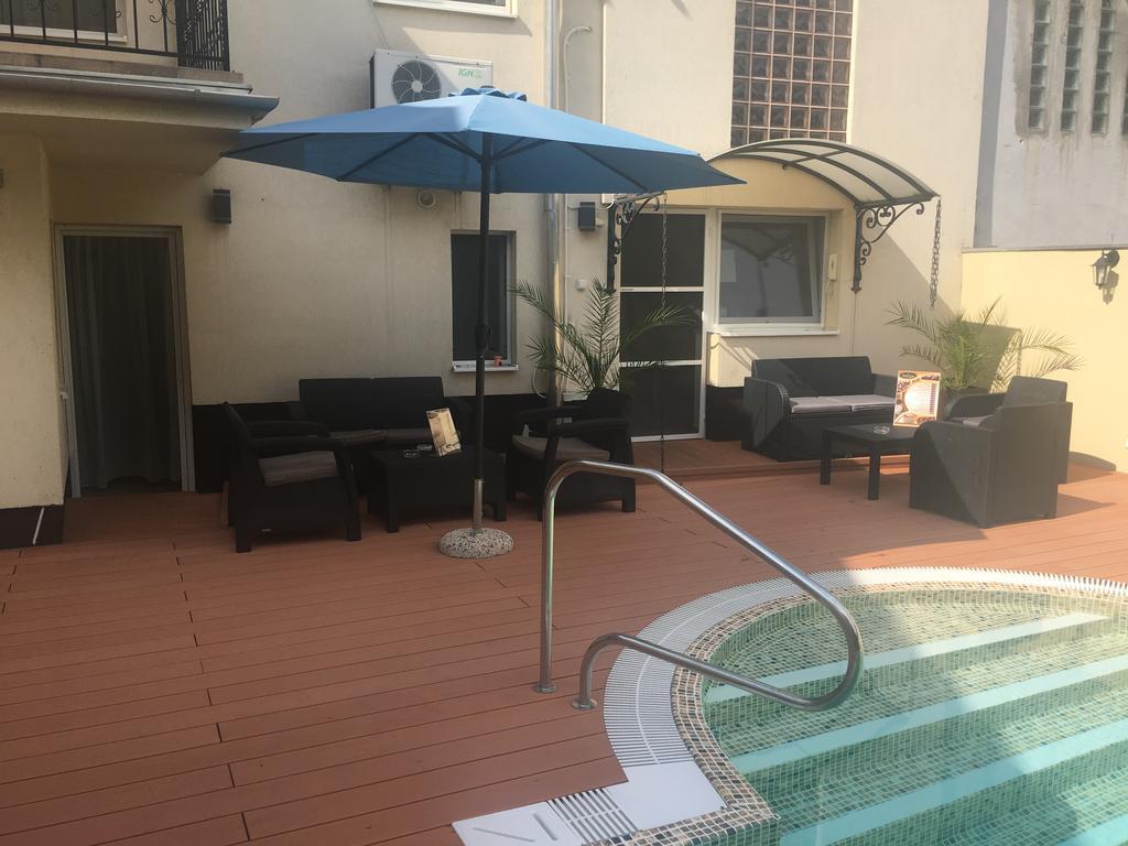 Mosoly Apartman Szegedin Exterior foto