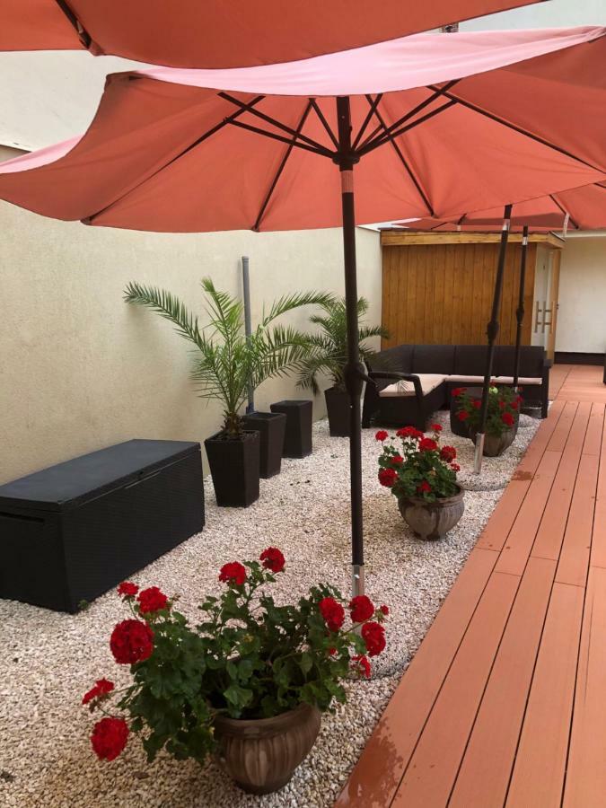 Mosoly Apartman Szegedin Exterior foto