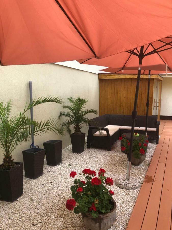 Mosoly Apartman Szegedin Exterior foto
